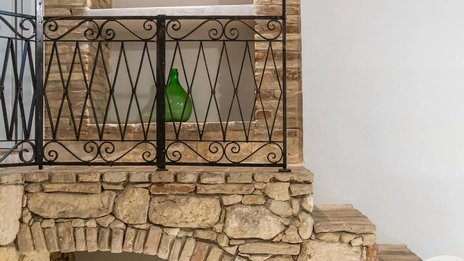 La Corte 43 - Charming Apartment Кальяри