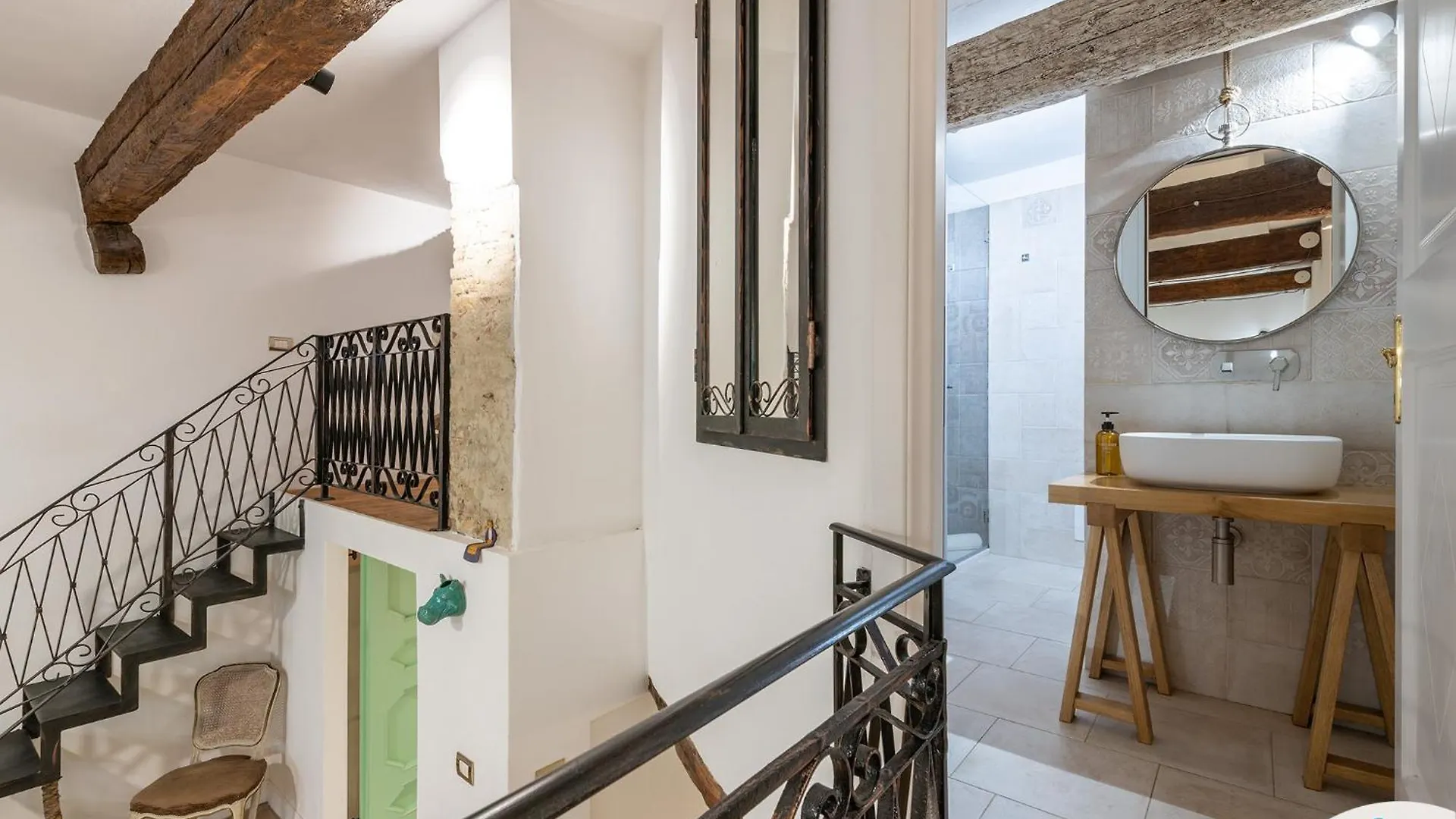 La Corte 43 - Charming Apartment Кальяри