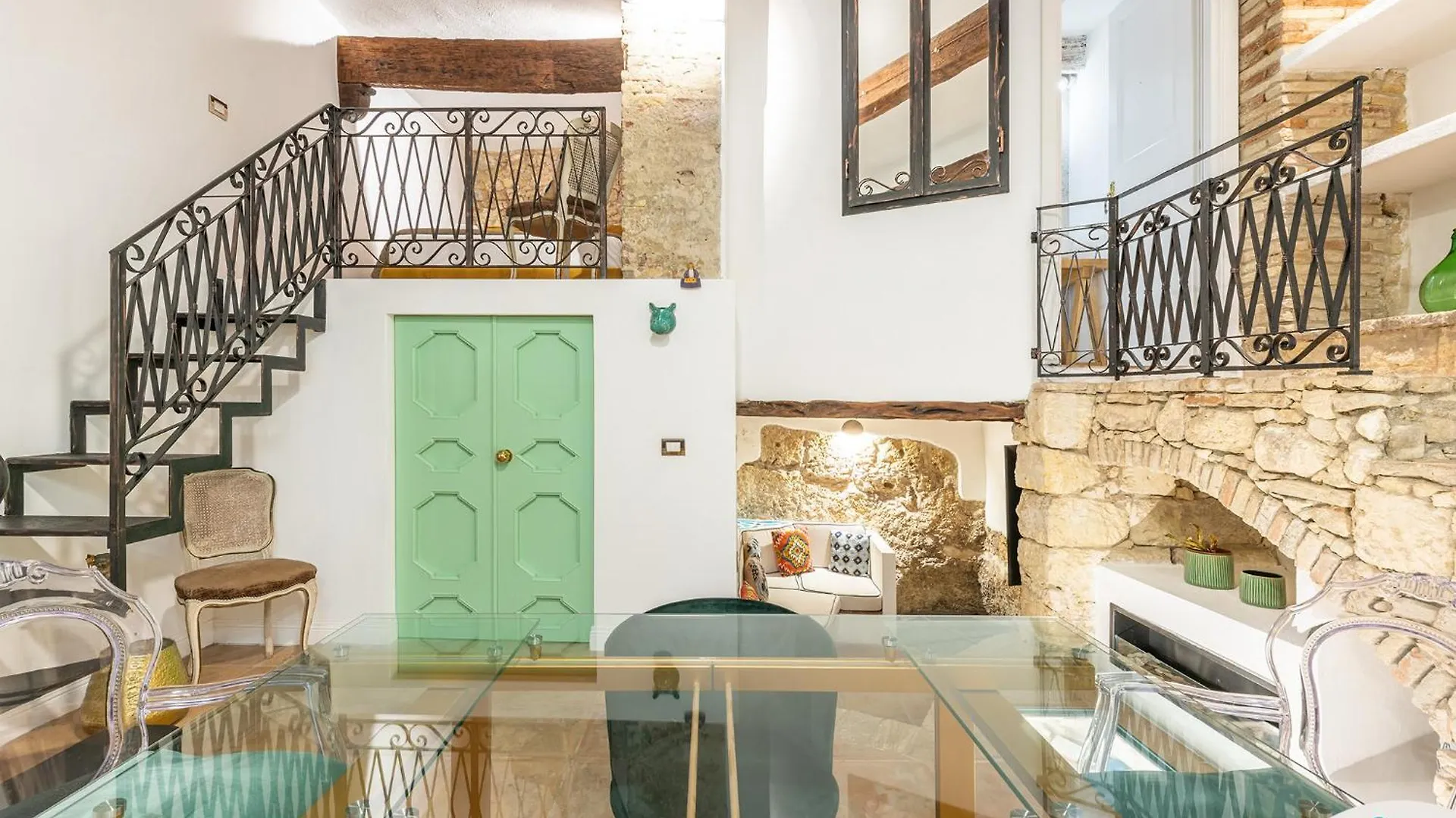 La Corte 43 - Charming Apartment Кальяри
